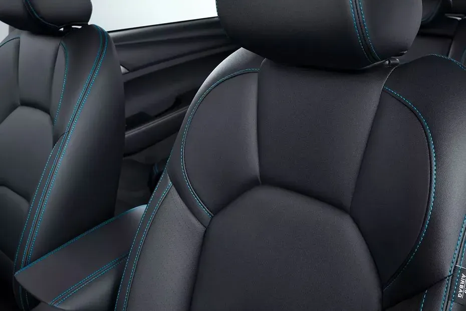 Kursi depan Wuling Almaz